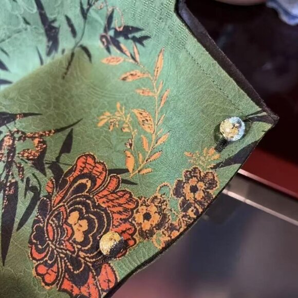 Luxurious Reversible Silk Embroidered Vest β Timeless Elegance, Two Styles in On - Picture 2 of 5